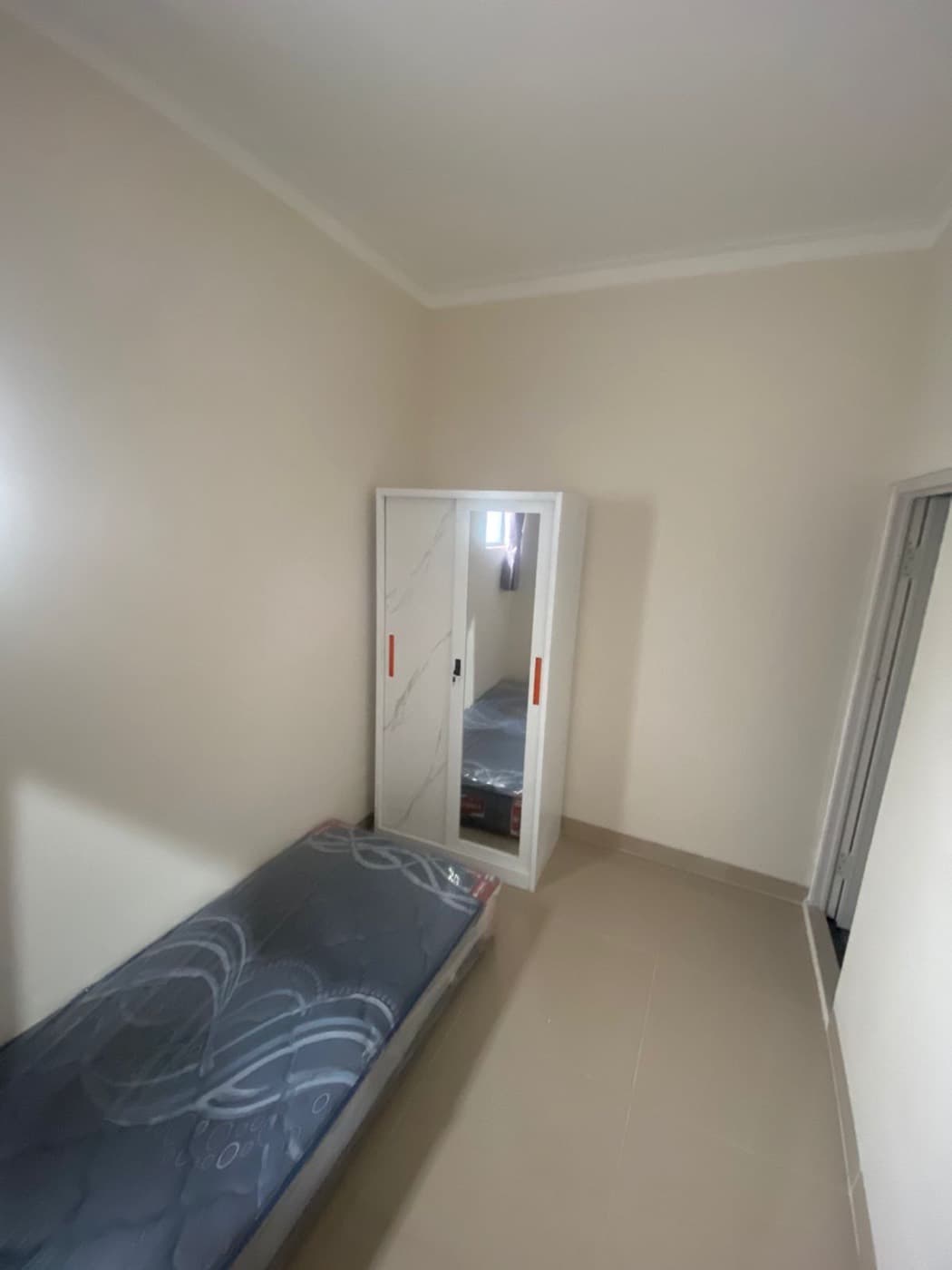 Kost 2 - 11, Kost 2 - 11, tampak kamar