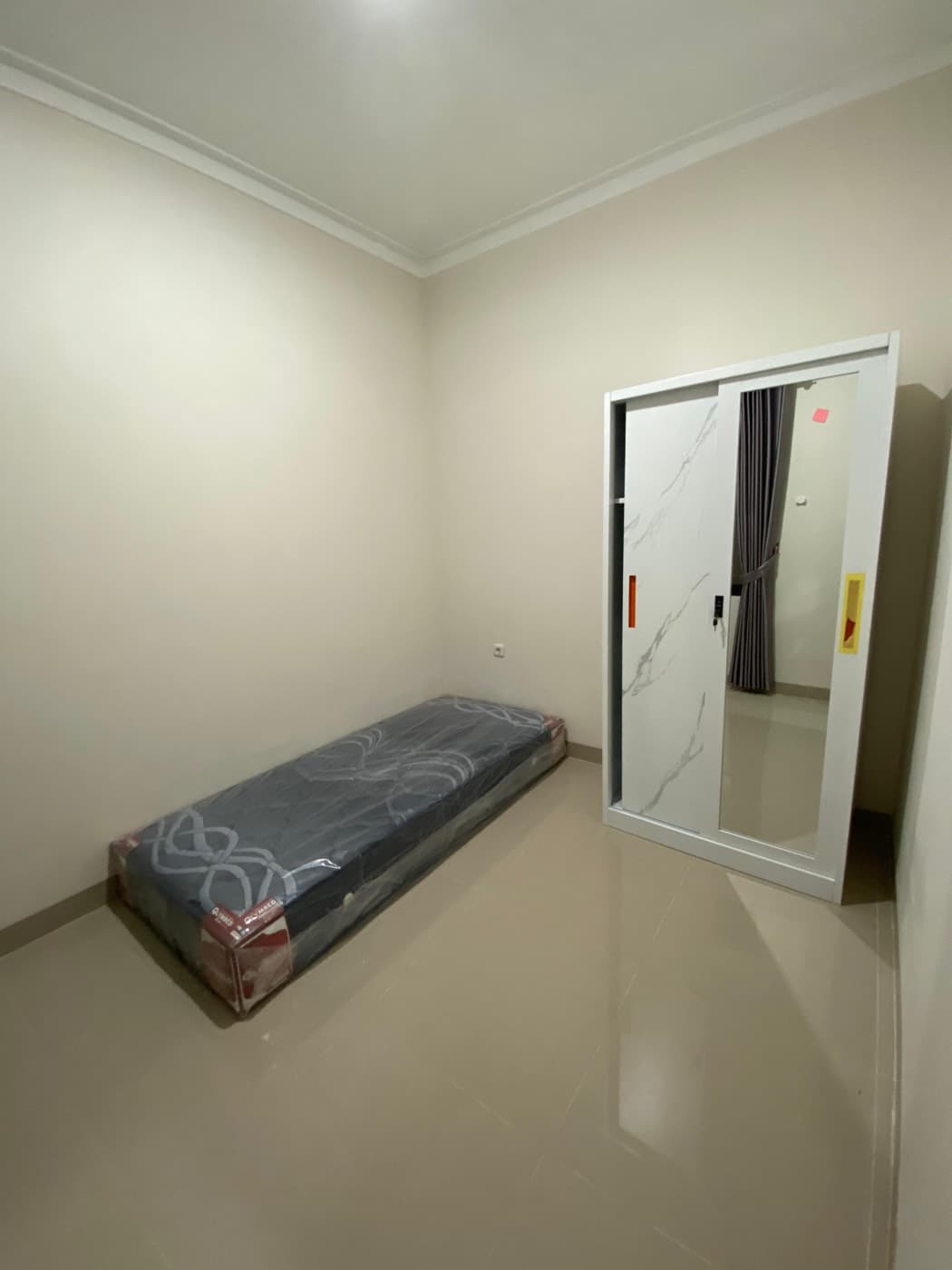 Kost 3 - 03, My Hometown Fithall Kalibata, Kost 3 - 03, tampak kamar