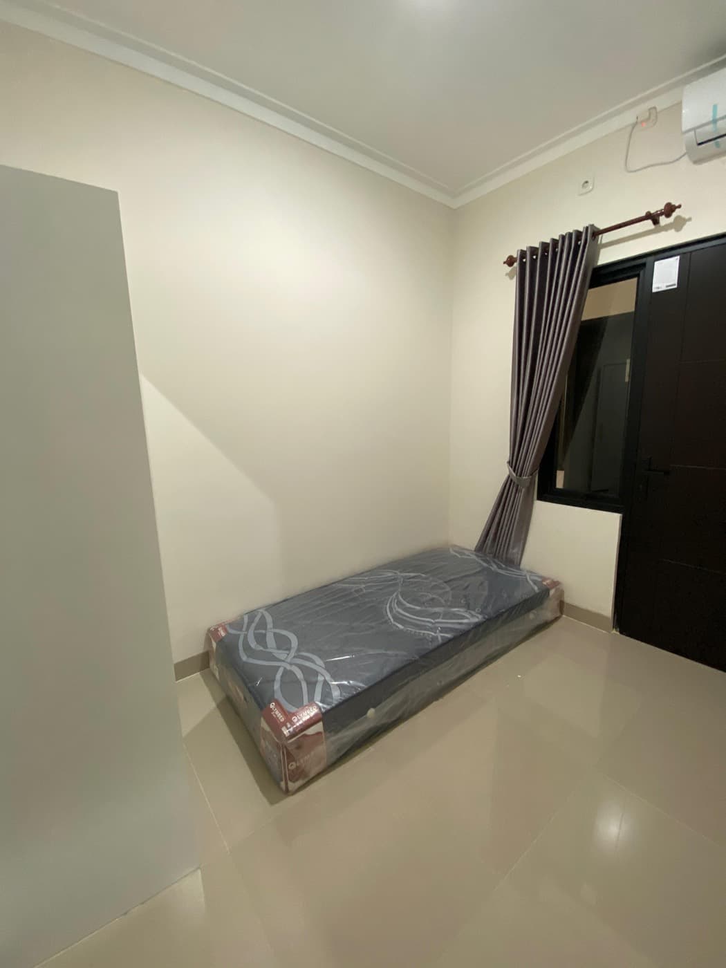 Kost 3 - 09, Kost 3 - 09, tampak kamar