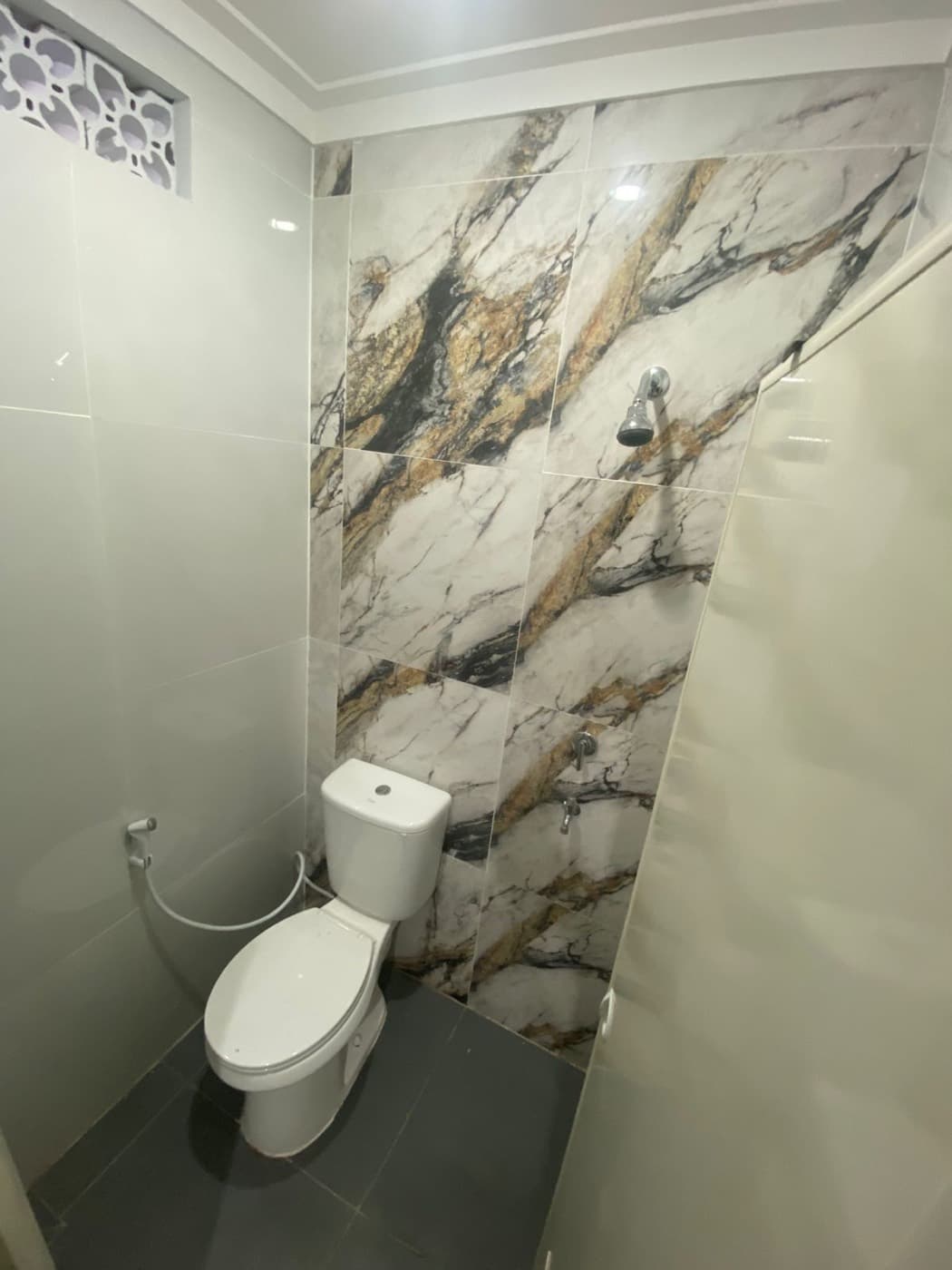Studio 2 - 02, Studio 2 - 02, tampak kamar