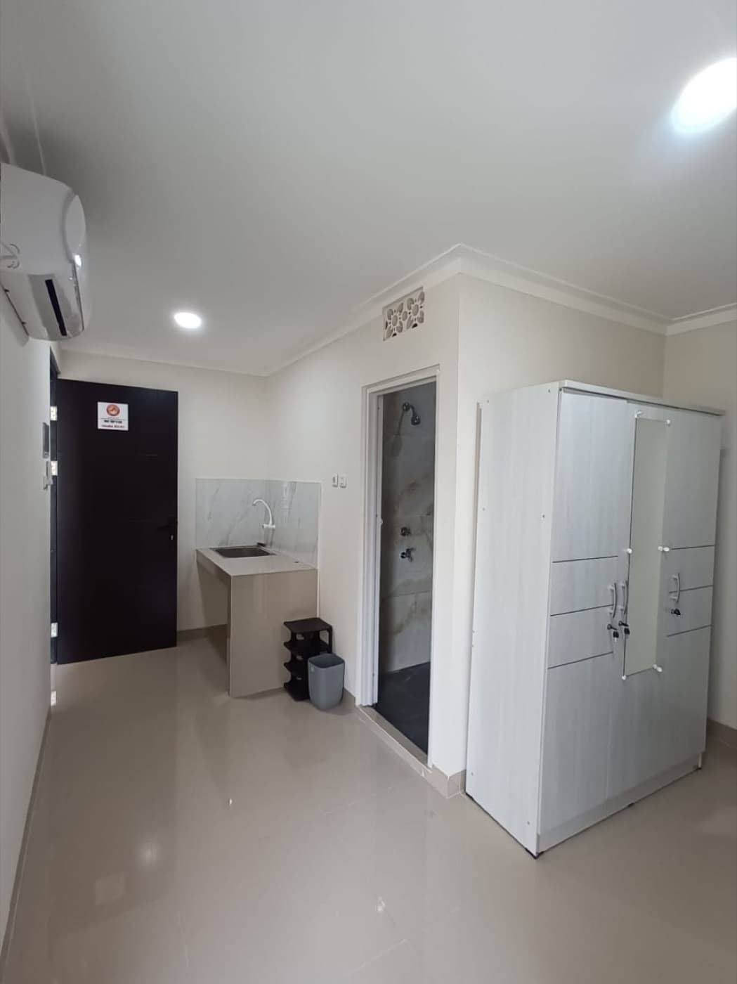 Studio B2 - 01, Studio B2 - 01, tampak kamar