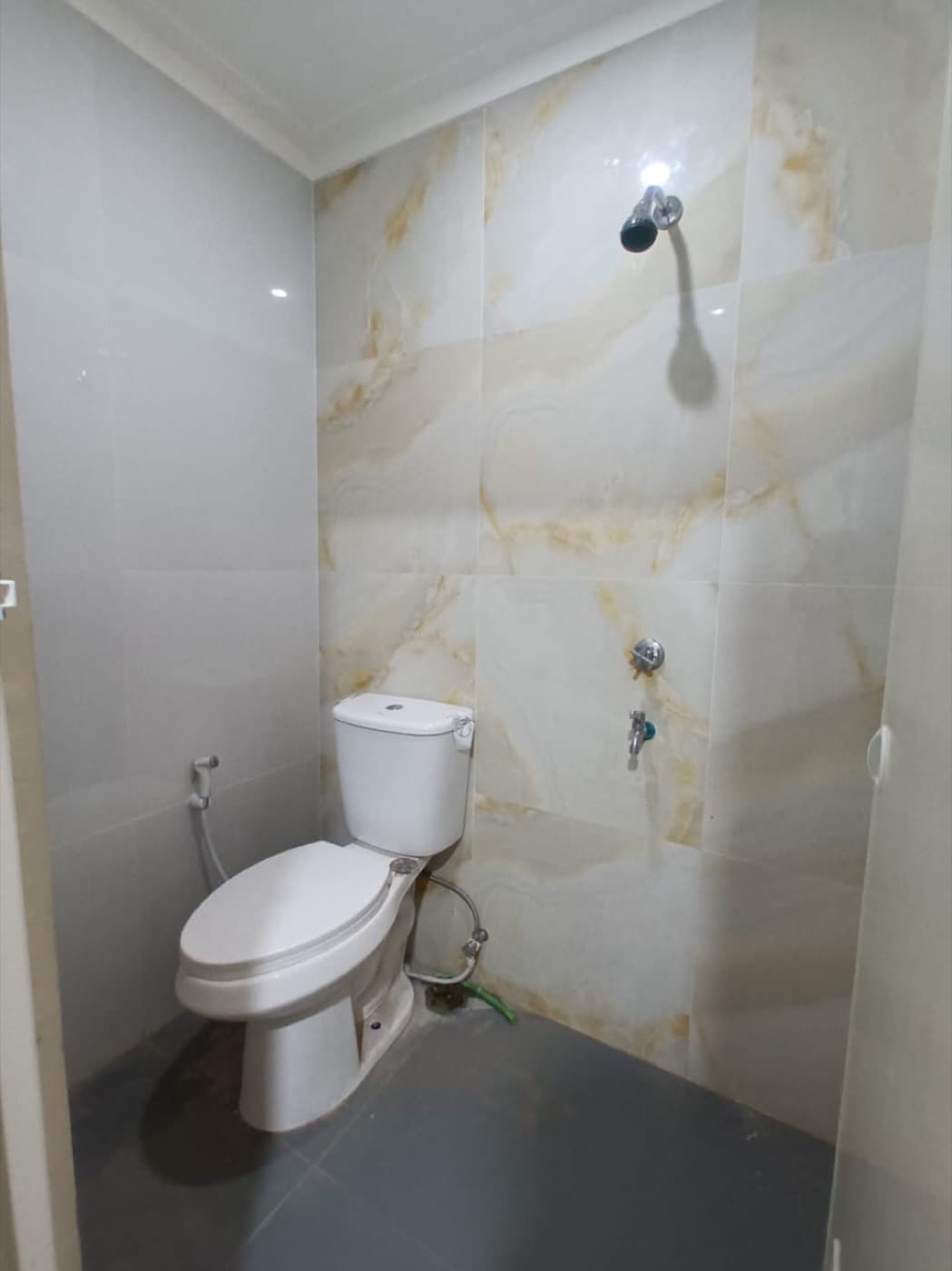 Kost B2 - 04, Kost B2 - 04, tampak kamar