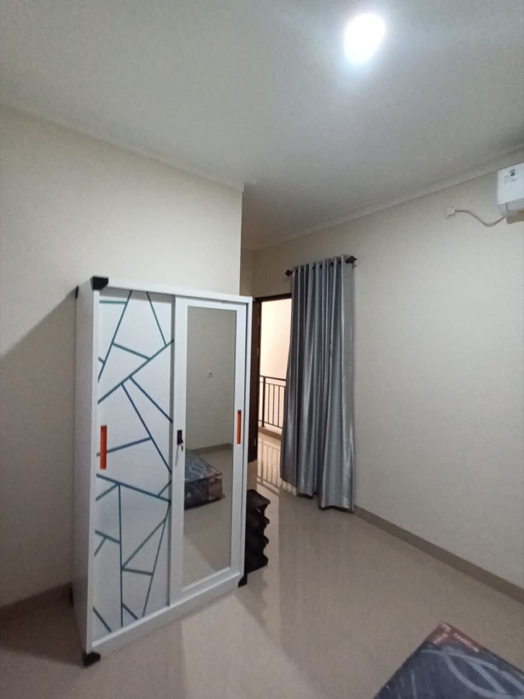 Kost B4 - 08, My Hometown MP 18B, Kost B4 - 08, tampak kamar