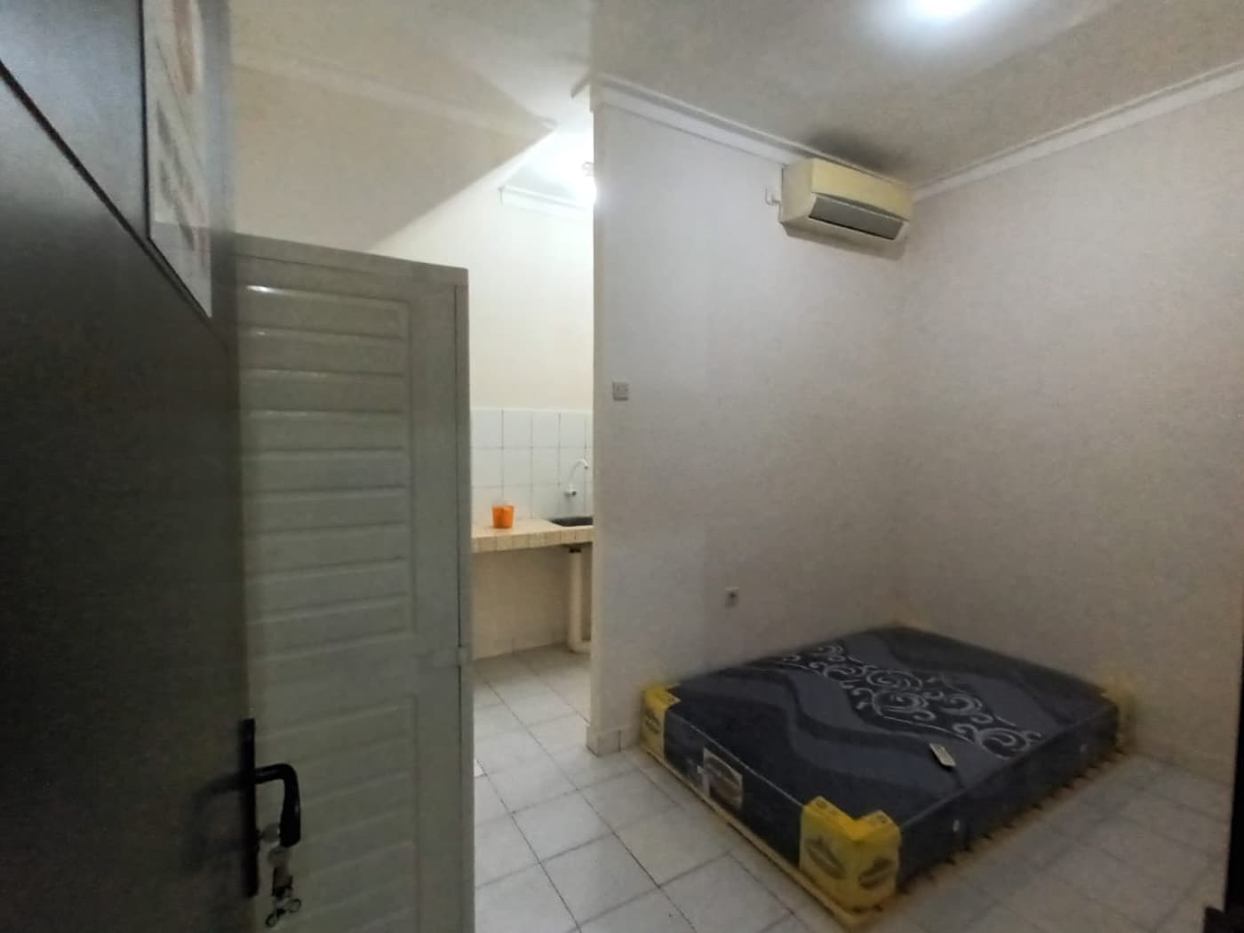 Studio 01, Studio 01, tampak kamar