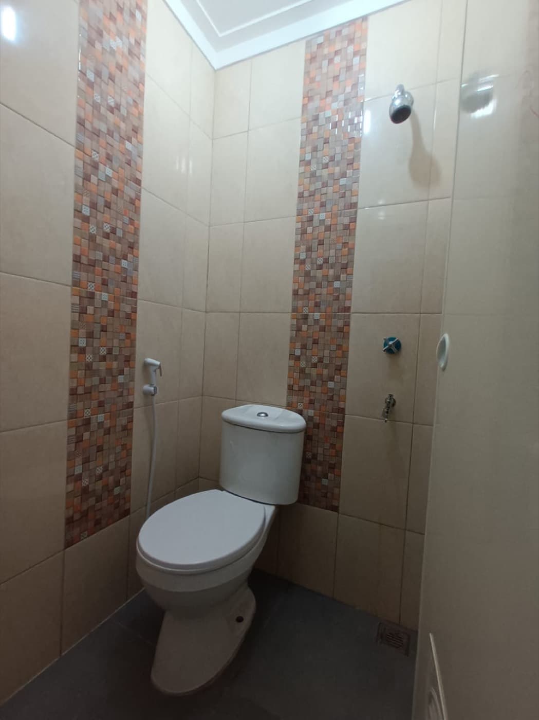 No 04, tampak kamar