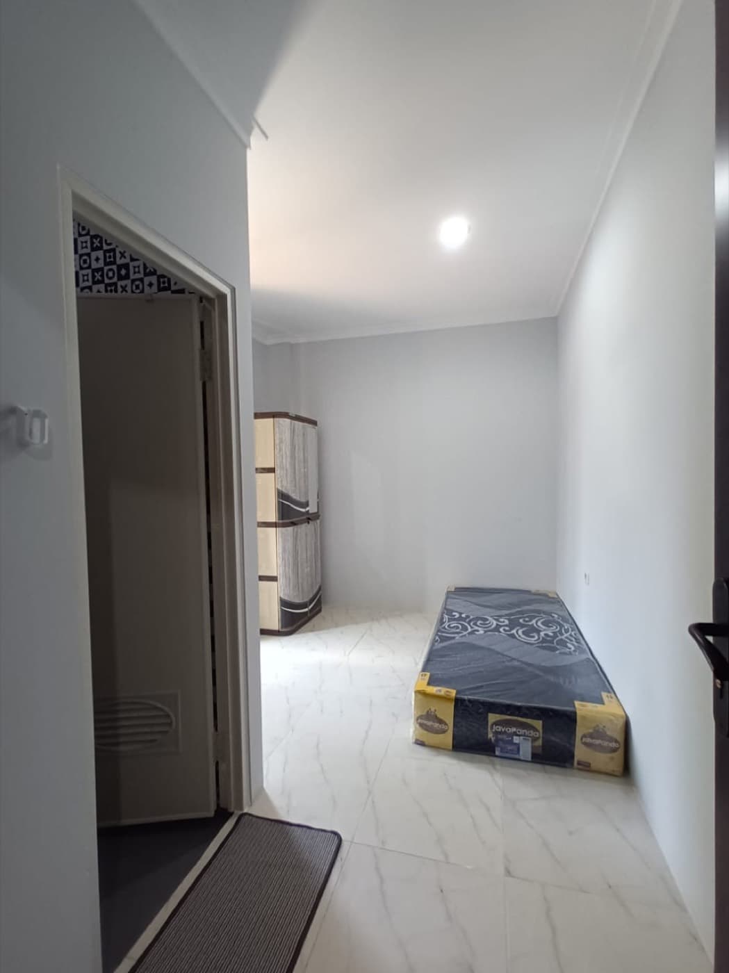 Kost 2-06, My Hometown Aisyah Commercial, Kost 2-06, tampak kamar
