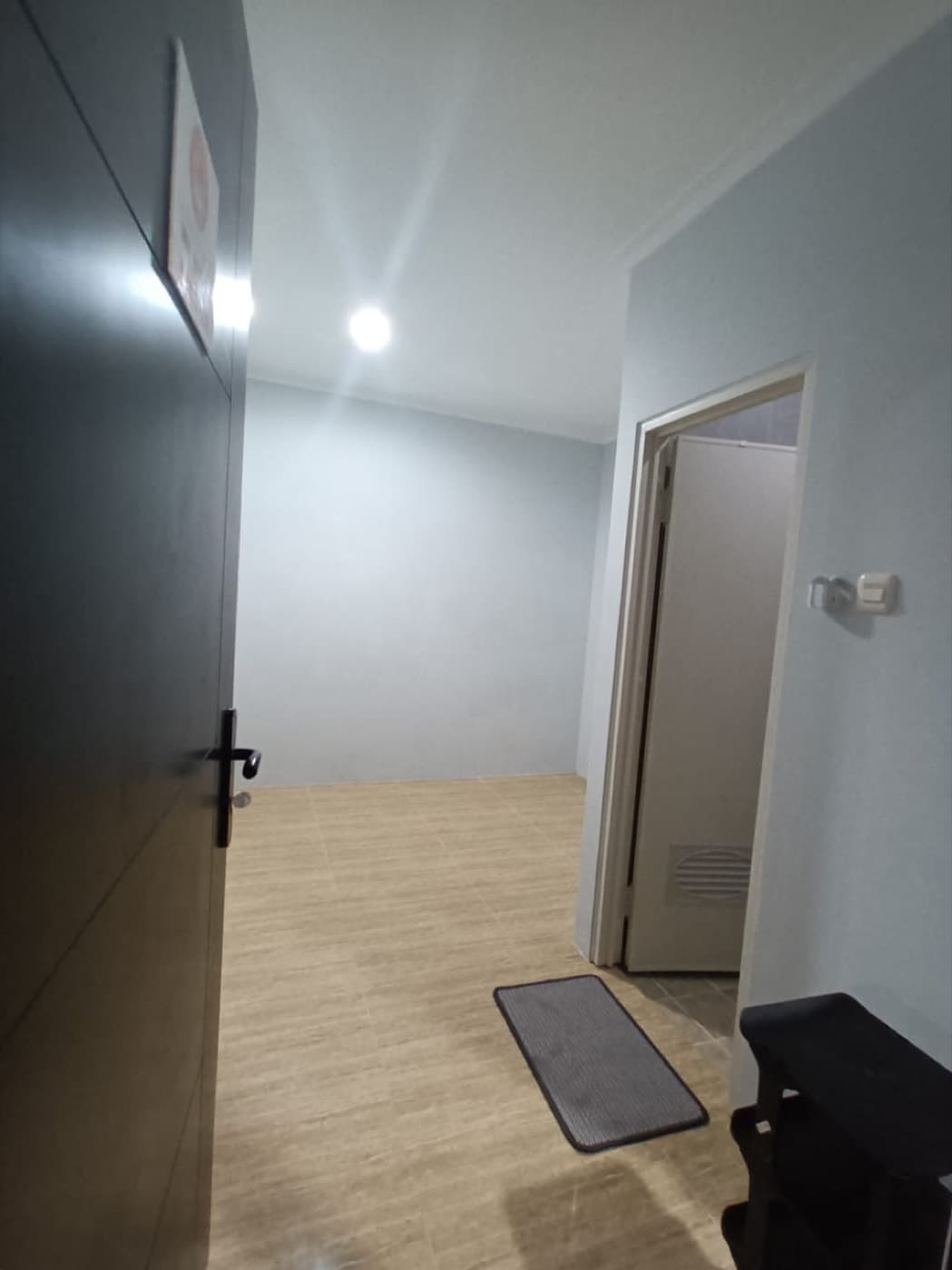 Kost 3-05, My Hometown Aisyah Commercial, Kost 3-05, tampak kamar